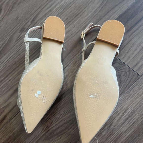 Linea Paolo Gold Flats - Picture 2 of 3